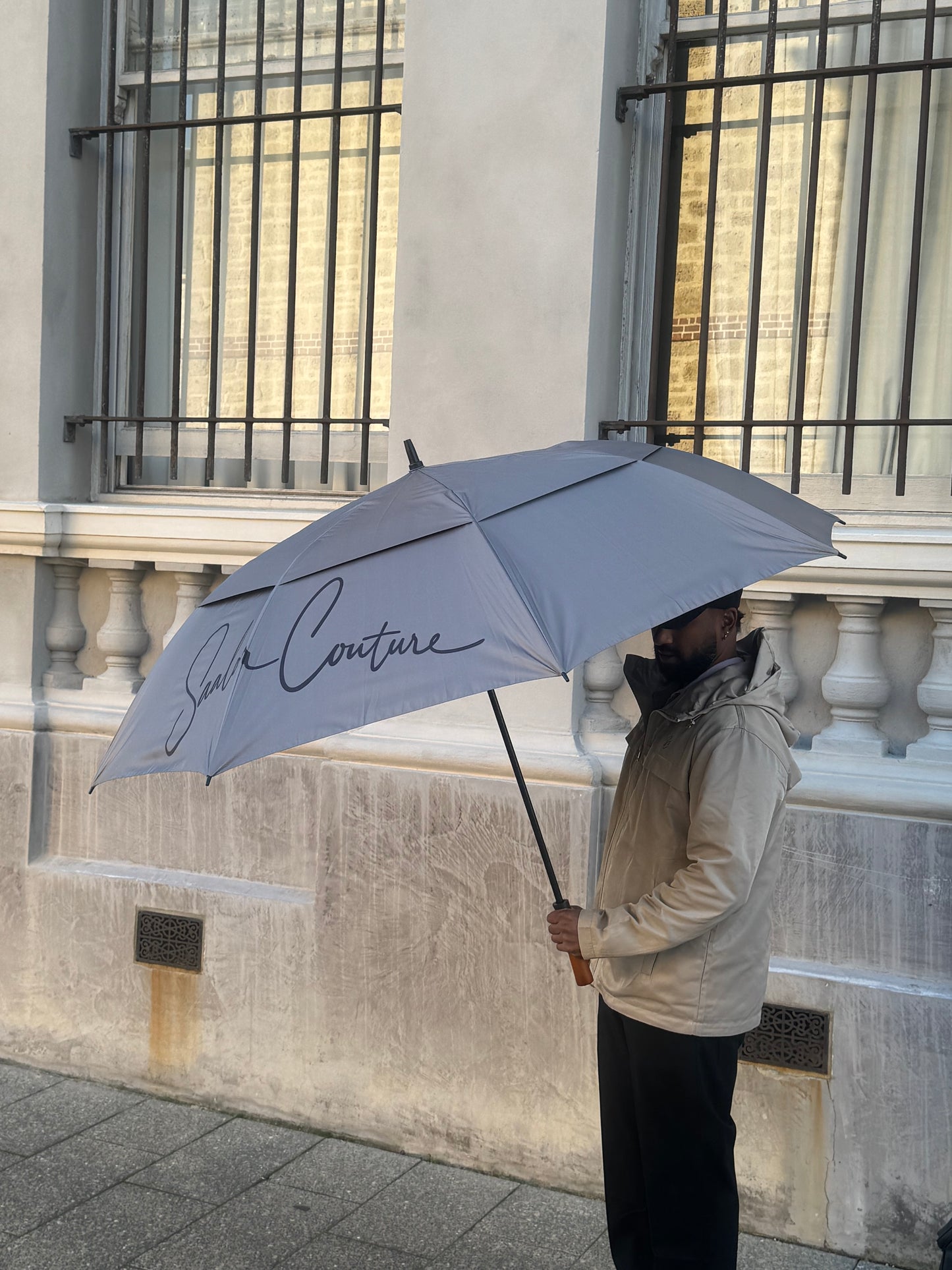 The Parapluie